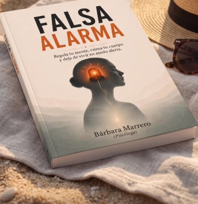 Portada del libro Falsa alarma, de Bárbara Marrero